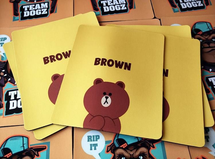 材質(zhì)不同的鼠標(biāo)墊的清洗方法 鼠標(biāo)墊定做